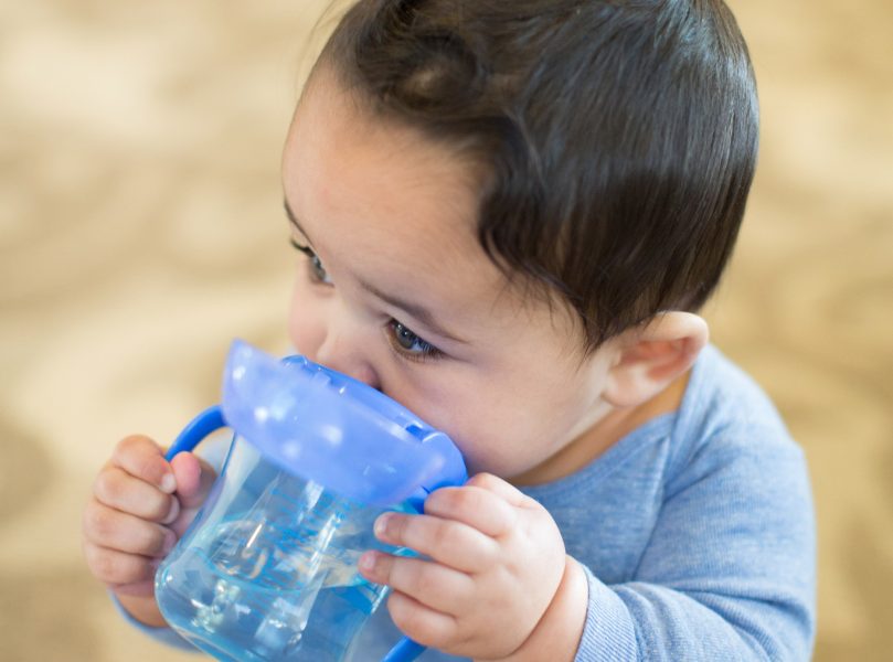 Lifestyle_Soft_Spout_Transition_Cup_O16A1333High-317